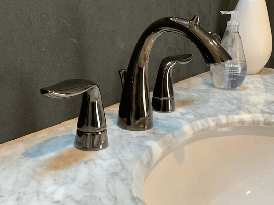 Widespread Fountain Faucet Gloss Black Nickel